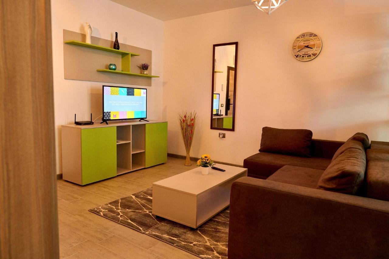 Orizont Sea View Apartment- Spa N Pools Beach Resort مامايا المظهر الخارجي الصورة